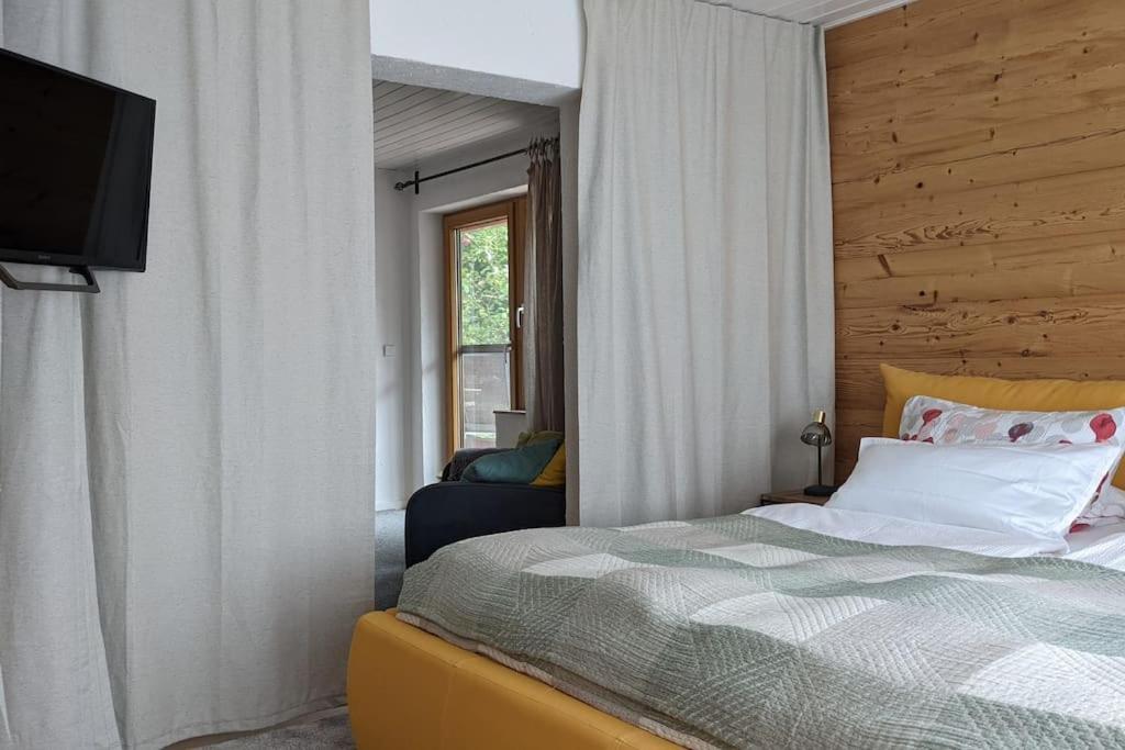 Ferienwohnung In Ruhiger Lage Direkt Am Wald Heidenheim an der Brenz Eksteriør billede